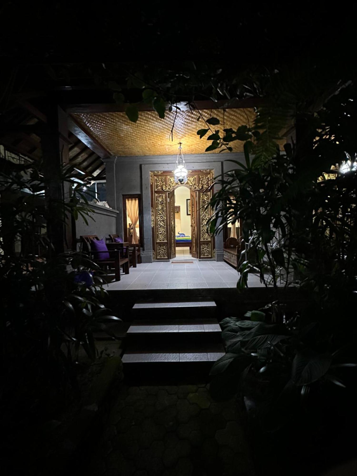 Nirvana Pension Ubud Kültér fotó
