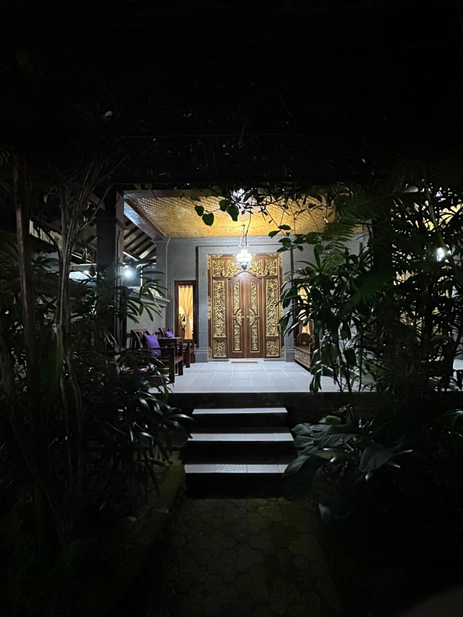 Nirvana Pension Ubud Kültér fotó