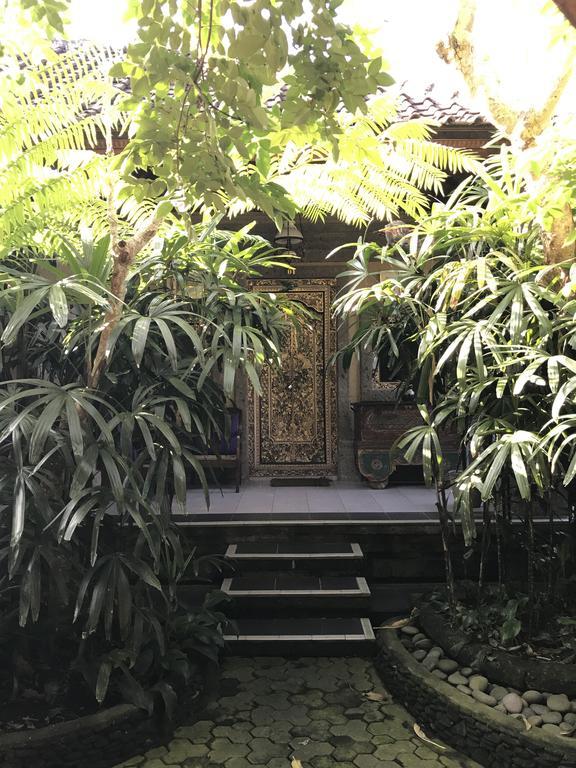 Nirvana Pension Ubud Kültér fotó